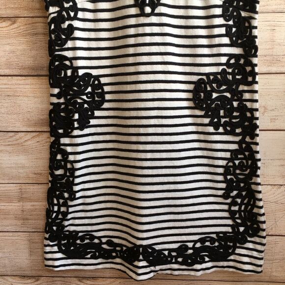 ANTHROPOLOGIE POSTCARD APPLIQUED DRESS - Picture 2 of 6